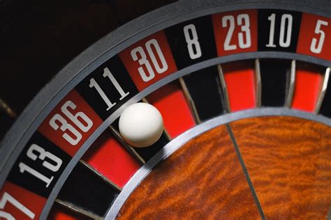 Wie man beim Blackjack Karten zählt: Technik und Anleitung (2024).